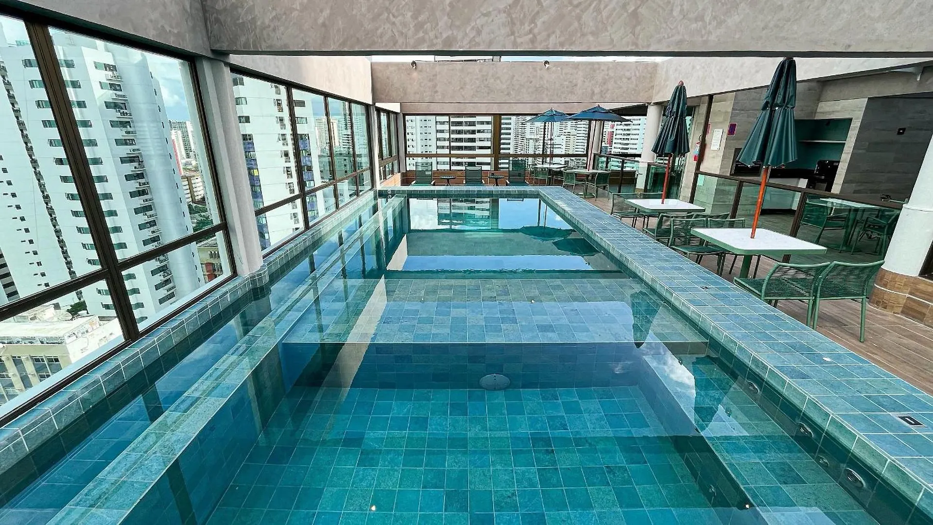 Rooftop #1405 - Suite Em Boa Viagem By Carpediem レシフェ アパート